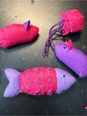 Handmade Catnip Cat Toys-Magenta & Purple